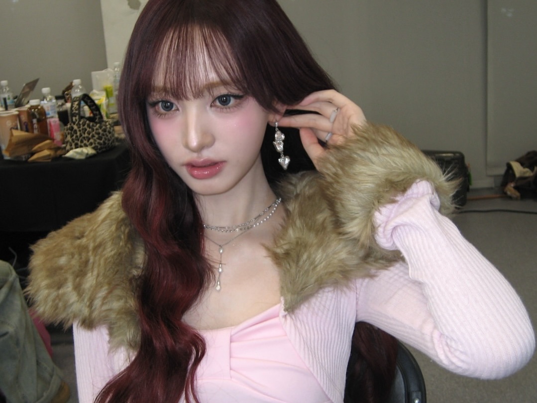 아이브 리즈 wearing PS155N